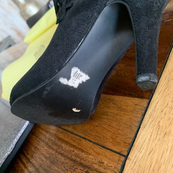 Black boots, 4 inch heel - Picture 4 of 5